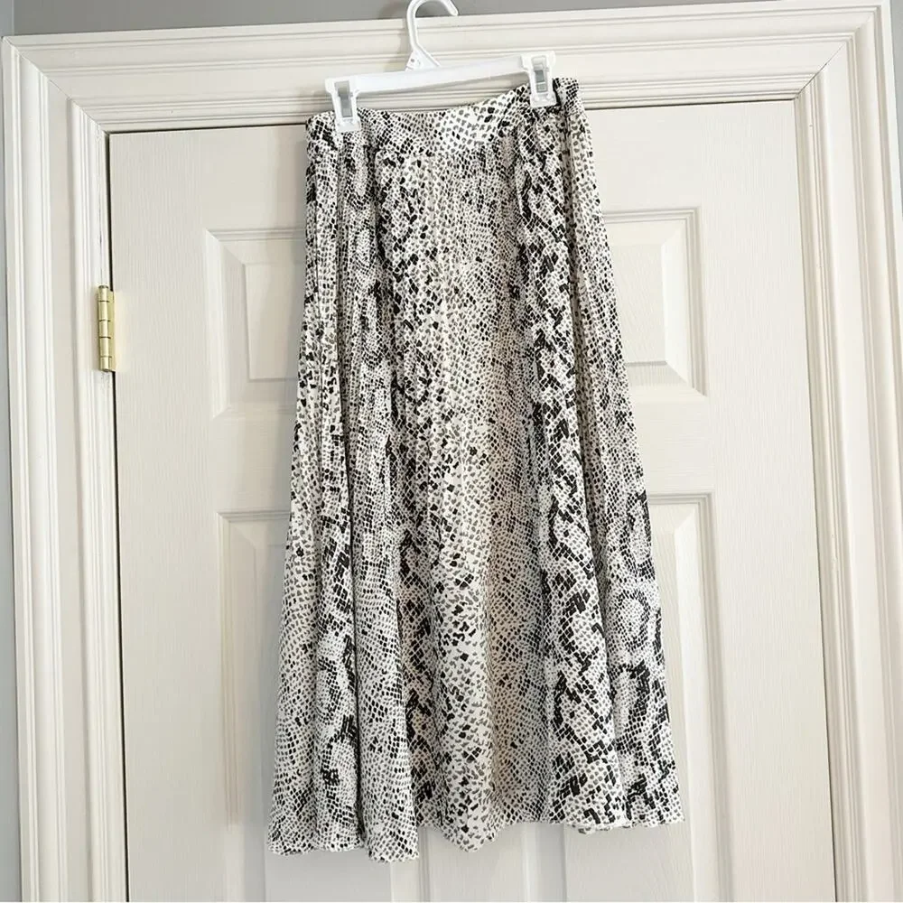 J Crew Pleated Midi Skirt AL202 Black Cream Snakeskin Python Animal Print Size 0